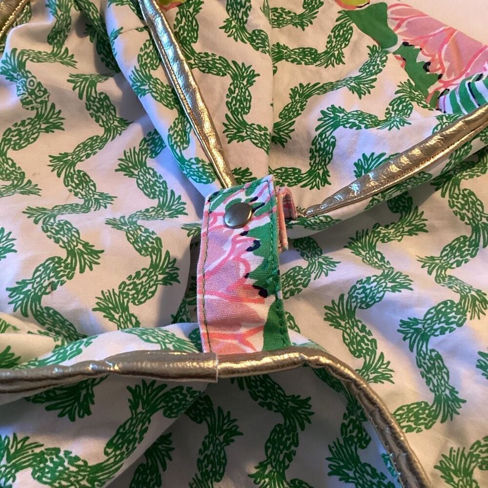 Lilly Pulitzer Target Tote Bag Nosie Posie Gold Handle 24” - Picture 3 of 5
